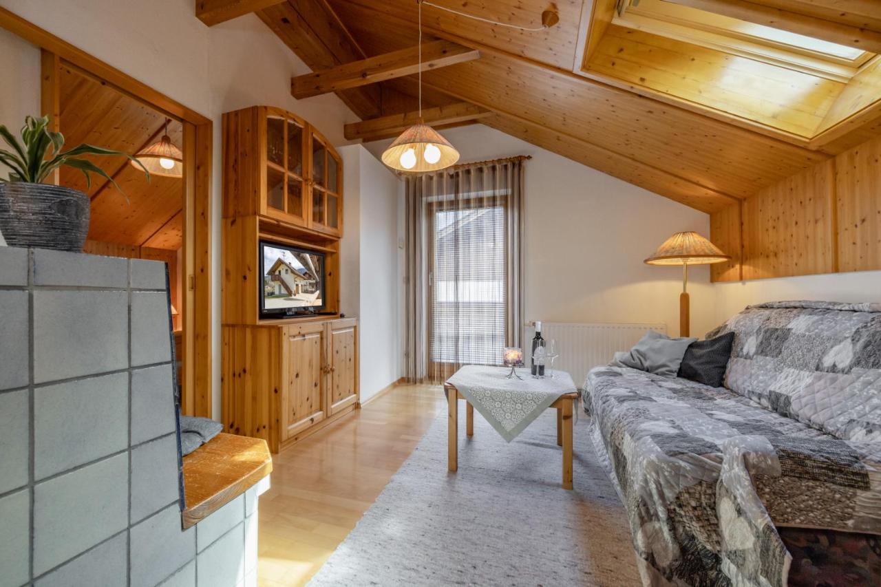 Ferienhaus Schmied Egg bei Hermagor Екстериор снимка